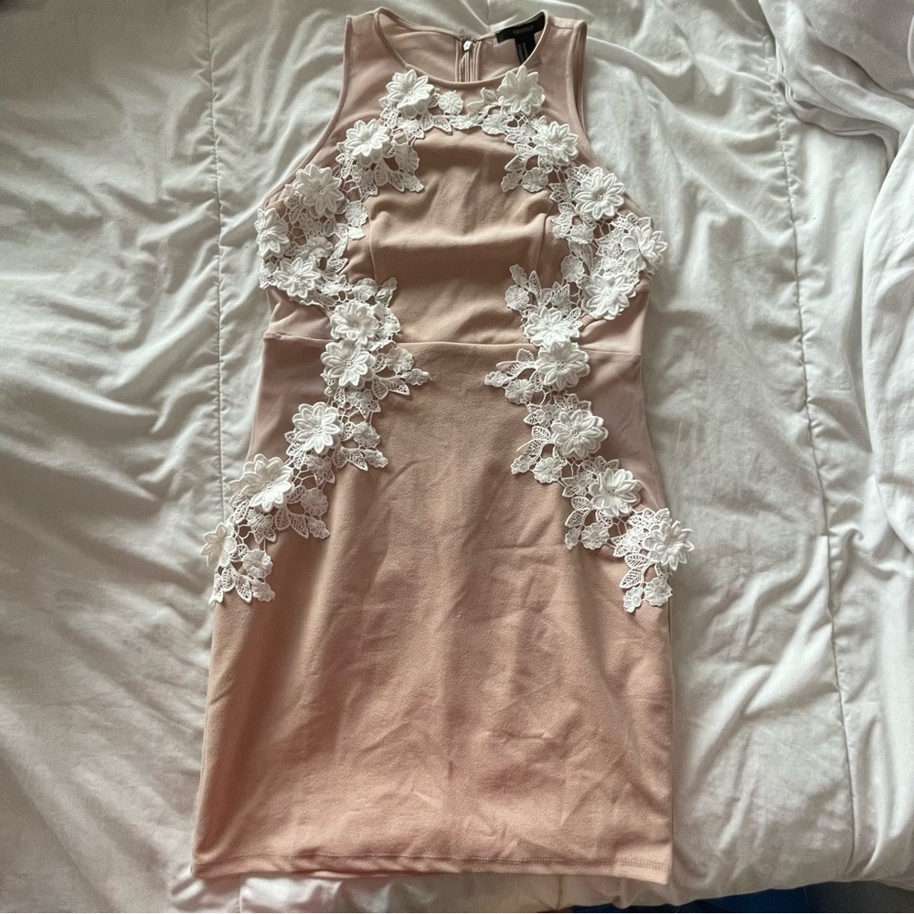 Forever 21 nude white crochet floral mesh bodycon dress